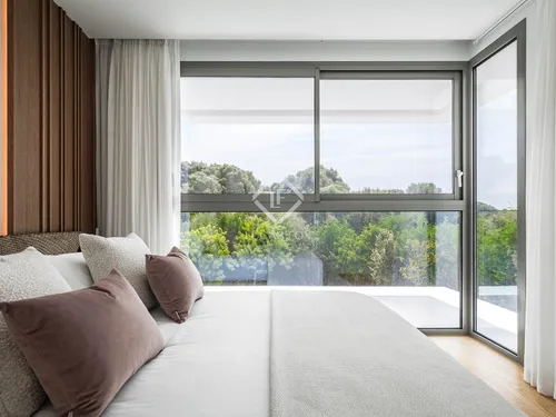 4 Bedrooms House / Villa in Urb. El Paraiso