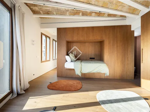 2 Bedrooms Apartment in Ausias Marc