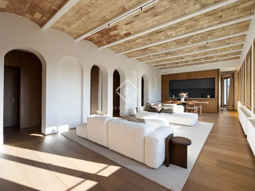 2 Bedrooms Apartment in Ausias Marc