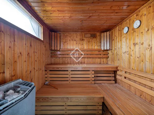 3 Bedrooms Apartment in Les Belvederes