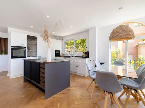 3 Bedrooms Apartment in Les Belvederes