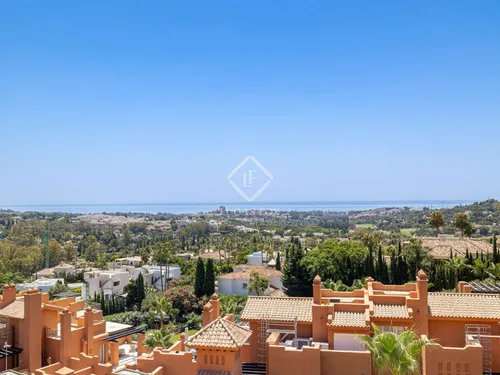 3 Bedrooms Apartment in Les Belvederes