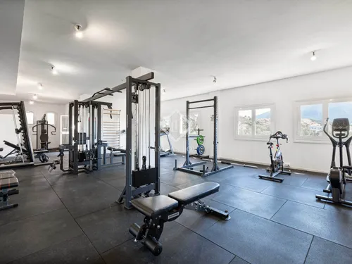 3 Bedrooms Apartment in Les Belvederes