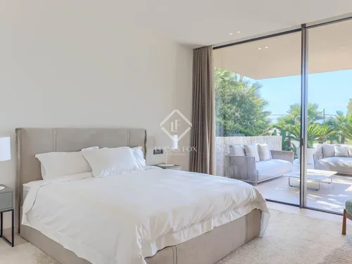 7 Bedrooms House / Villa in Margalida Coll