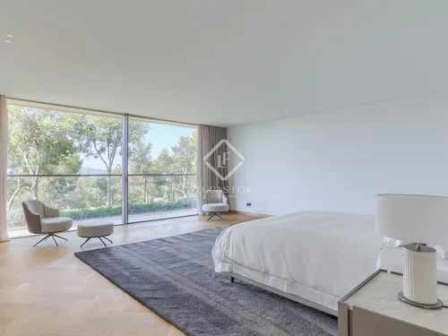 7 Bedrooms House / Villa in Margalida Coll