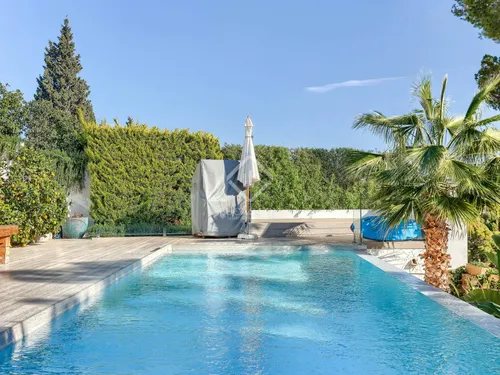 5 Bedrooms House / Villa in de Batista