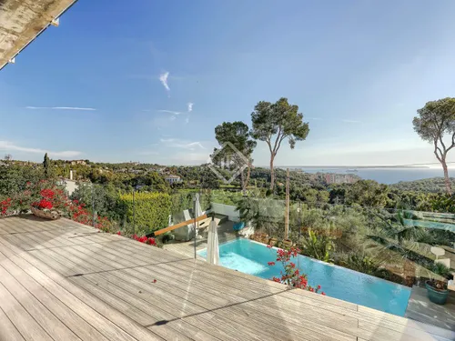 5 Bedrooms House / Villa in de Batista