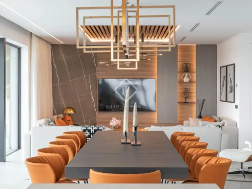 6 Bedrooms House / Villa in Carrer Buho