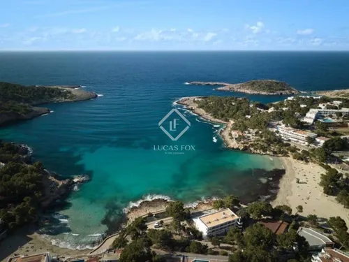 8 Bedrooms House / Villa in Carrer Camí de sa Torre