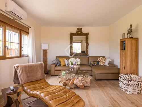 4 Bedrooms House / Villa in San Jordi