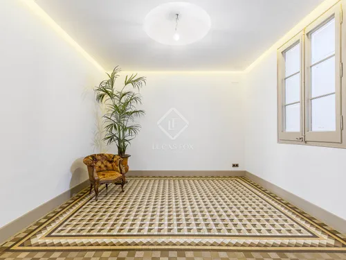 3 Bedrooms Apartment in Consell de Cent