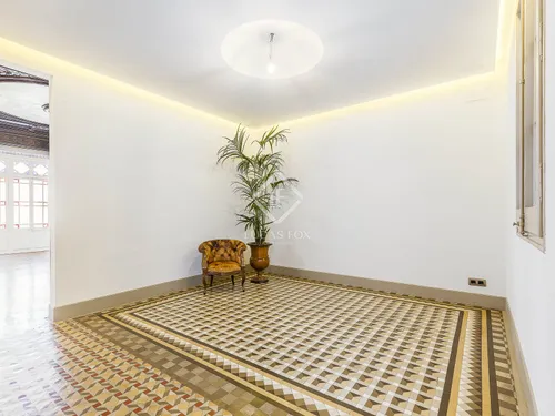 3 Bedrooms Apartment in Consell de Cent