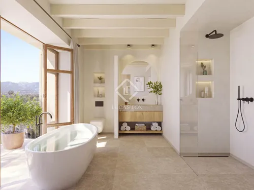 4 Bedrooms House / Villa in carrer baronia de terrades