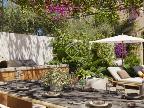 4 Bedrooms House / Villa in carrer baronia de terrades