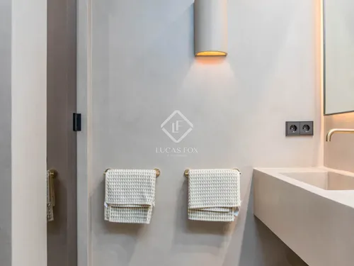 2 Bedrooms Apartment in Oasis 32