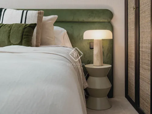 2 Bedrooms Apartment in Oasis 32