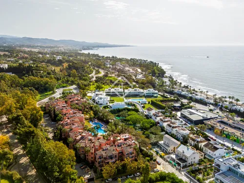 2 Bedrooms Apartment in Oasis 32