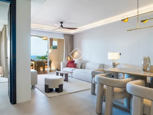 2 Bedrooms Apartment in Oasis 32