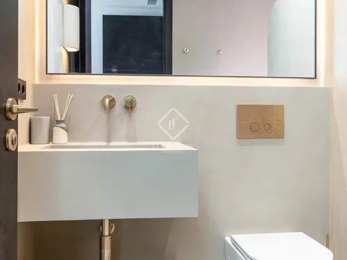 2 Bedrooms Apartment in Oasis 32