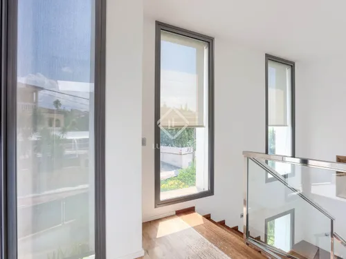 5 Bedrooms House / Villa in Calle Dolors Gual Torrella