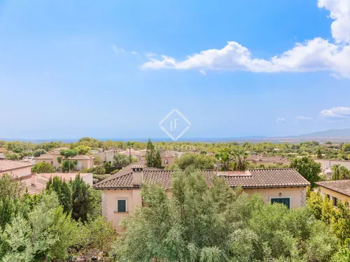 5 Bedrooms House / Villa in Calle Dolors Gual Torrella