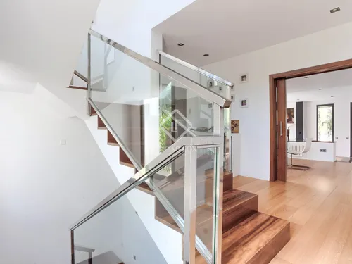 5 Bedrooms House / Villa in Calle Dolors Gual Torrella