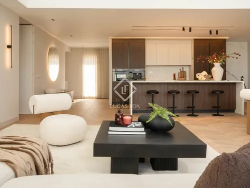 3 Bedrooms Apartment in Avenida Calderon de la Barca