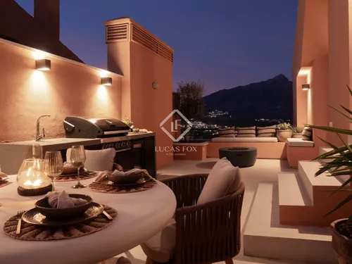 3 Bedrooms Apartment in Avenida Calderon de la Barca