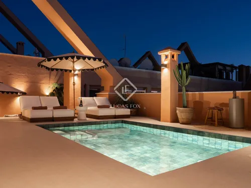 3 Bedrooms Apartment in Avenida Calderon de la Barca