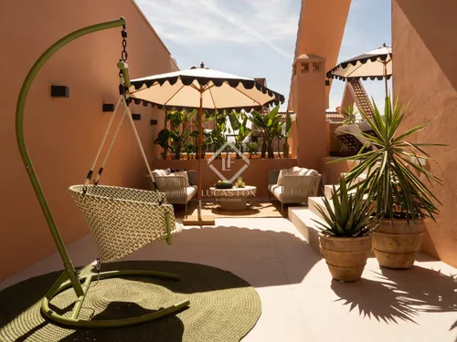 3 Bedrooms Apartment in Avenida Calderon de la Barca