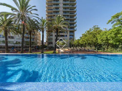 4 Bedrooms Apartment in SELVA DE MAR