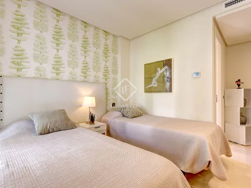 2 Bedrooms Apartment in Av. del Carmen