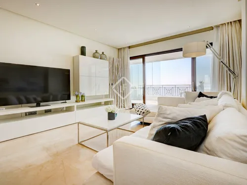 2 Bedrooms Apartment in Av. del Carmen