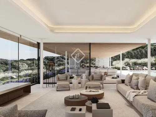 4 Bedrooms House / Villa in La Reserva de Sotogrande