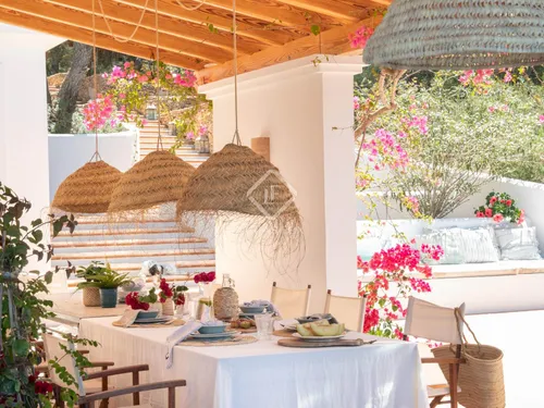 6 Bedrooms House / Villa in La Mola km 15 Venda des Monestir