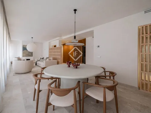 4 Bedrooms Apartment in carrer mateu obrador