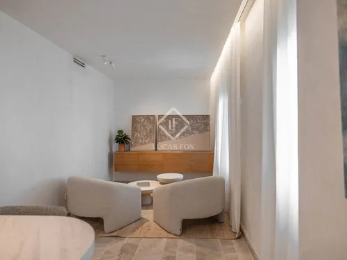 4 Bedrooms Apartment in carrer mateu obrador