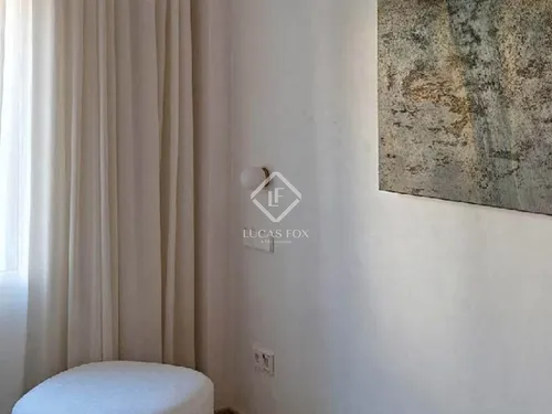 4 Bedrooms Apartment in carrer mateu obrador