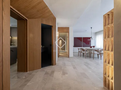 4 Bedrooms Apartment in carrer mateu obrador