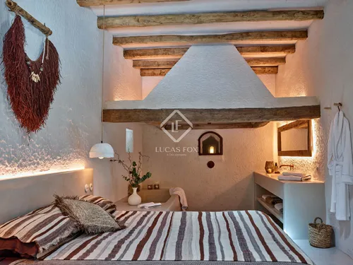 7 Bedrooms House / Villa in DS DISSEMINAT