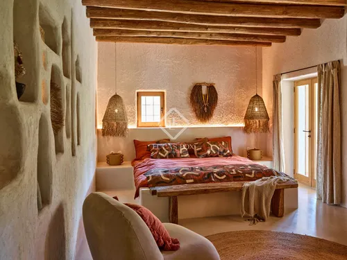 7 Bedrooms House / Villa in DS DISSEMINAT