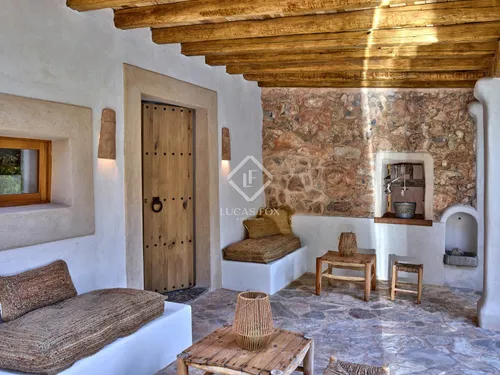 7 Bedrooms House / Villa in DS DISSEMINAT