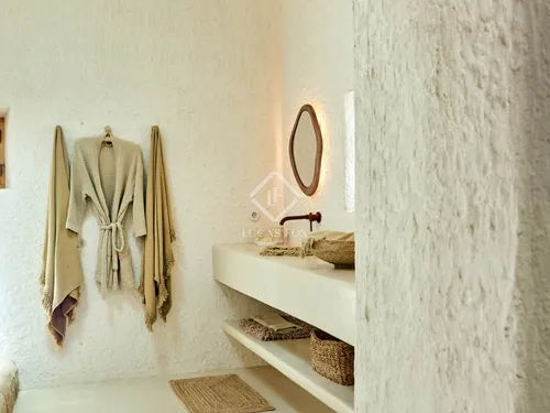 7 Bedrooms House / Villa in DS DISSEMINAT