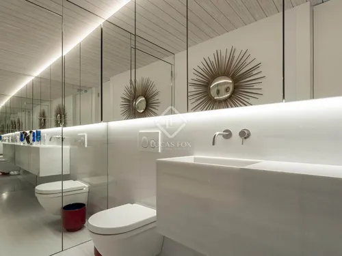 4 Bedrooms Apartment in Doctor Aiguader