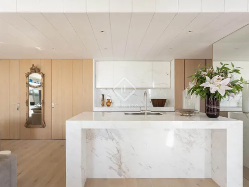 4 Bedrooms Apartment in Doctor Aiguader