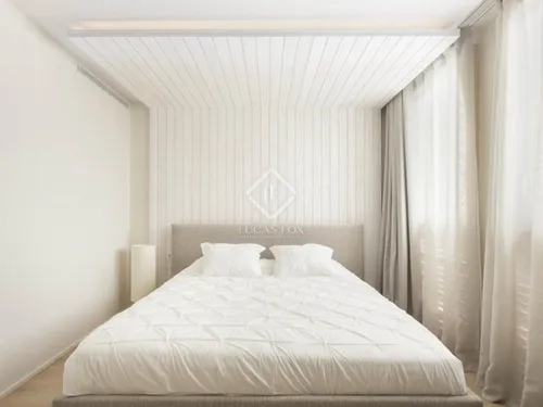 4 Bedrooms Apartment in Doctor Aiguader