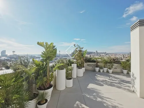 4 Bedrooms Apartment in Doctor Aiguader