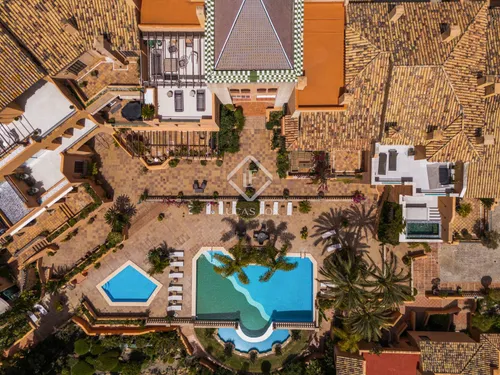 4 Bedrooms Apartment in Super Manzana