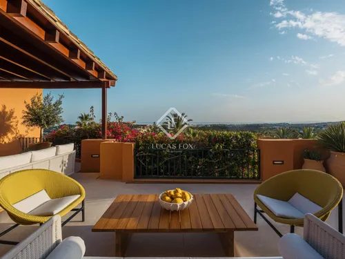 4 Bedrooms Apartment in Super Manzana