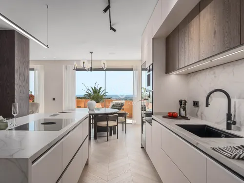 4 Bedrooms Apartment in Super Manzana